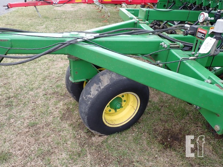 john-deere-1560-image-14