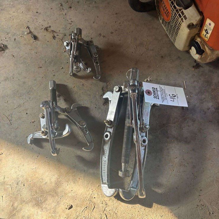 8'' and 4'' Gear Pullers