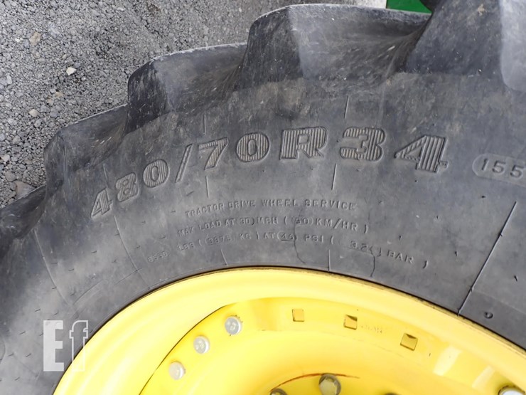 john-deere-8260r-image-4