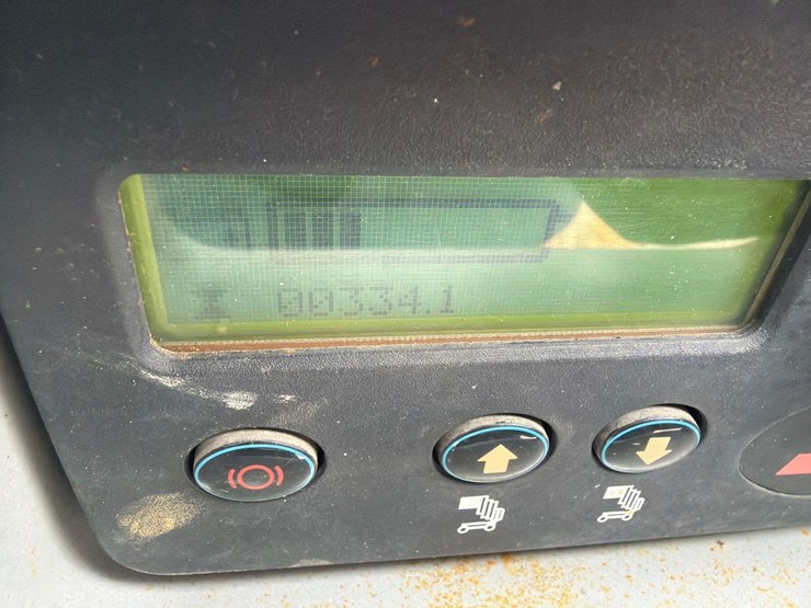 2016-jlg-20mvl-image-6