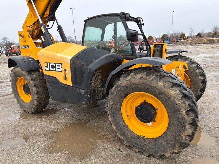 2016-jcb-507-42-image-5