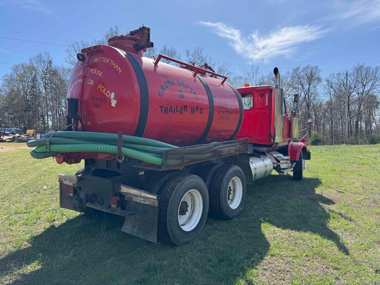 2007-western-star-4900fa-image-5