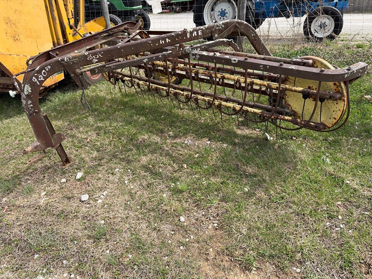 john-deere-660-image-1