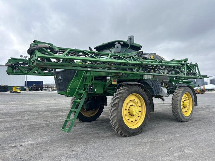 2018-john-deere-r4045-image-1