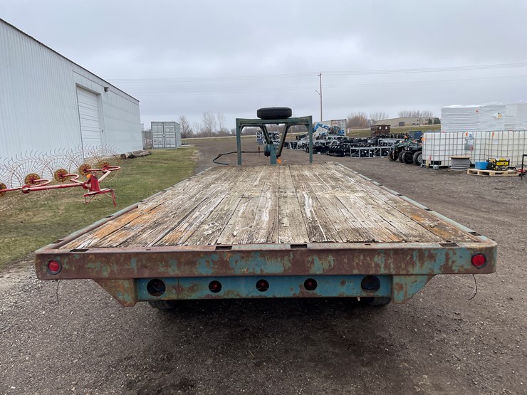 #3050-•-18'-gooseneck-trailer-(no-title)-image-6