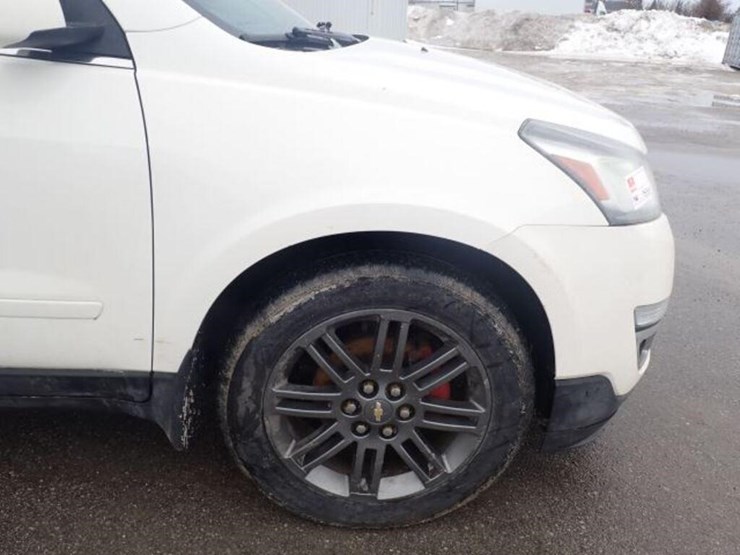 2015-chevrolet-traverse-image-71