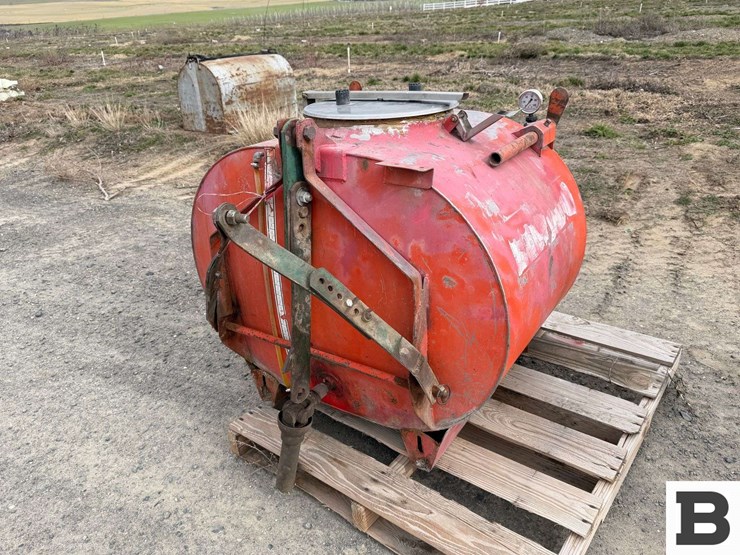 rears-mfg.-pak-tank-sprayer-image-1