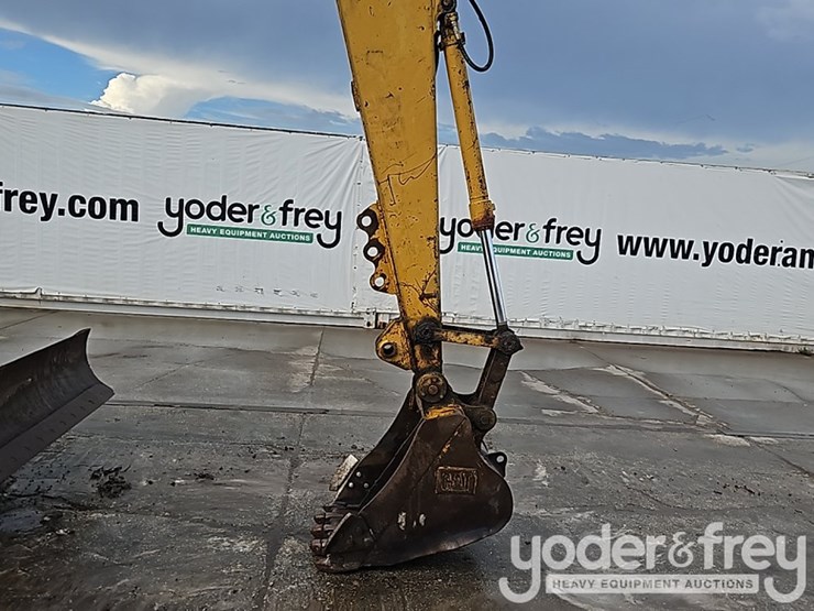 caterpillar-307c-image-16