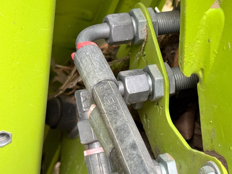 claas-orbis-750-image-42