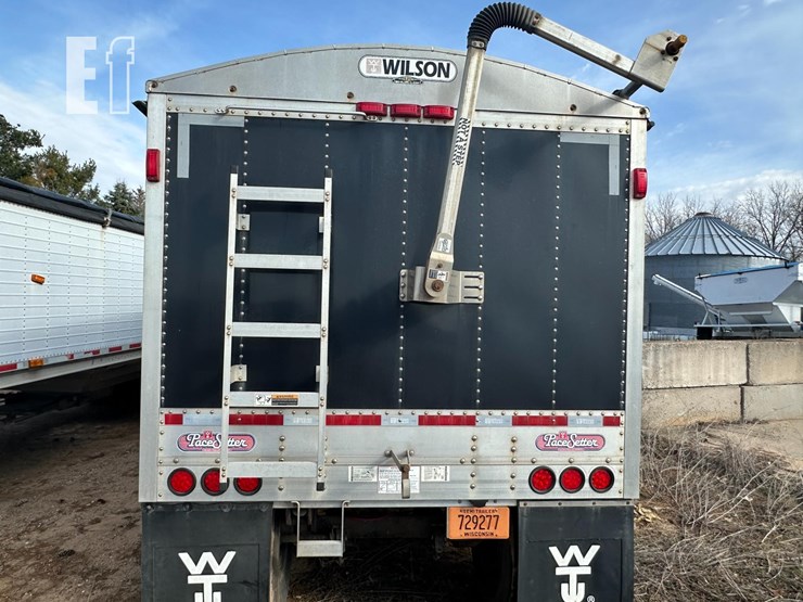 2015-wilson-grain-trailer-image-8