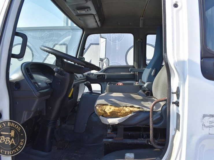 2002-chevrolet-wt5500-43182-image-12