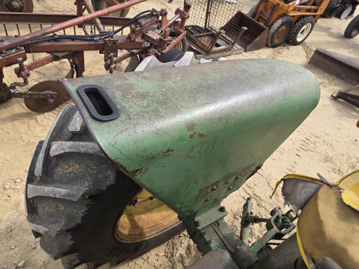 john-deere-4010-image-15