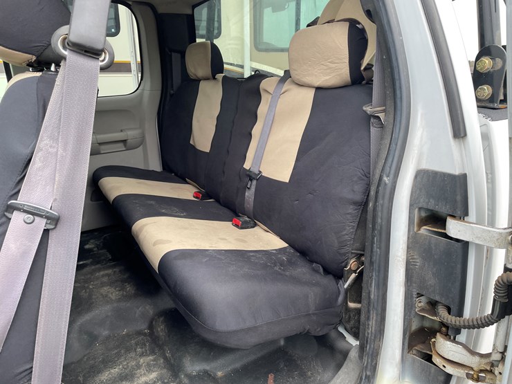 2012-chevrolet-2500hd-image-27