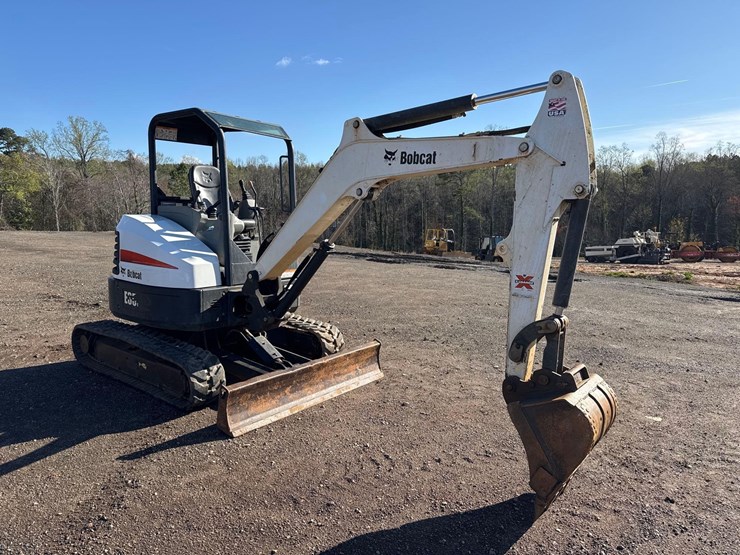 2017-bobcat-e35i-image-8