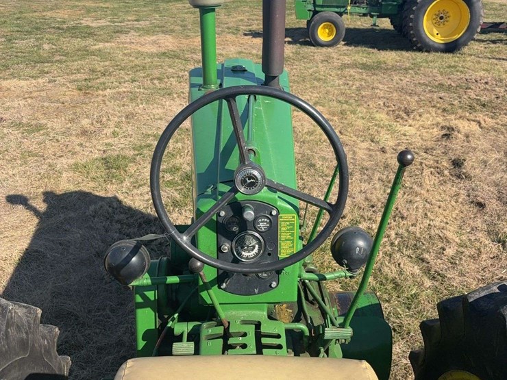1958-john-deere-720-image-15