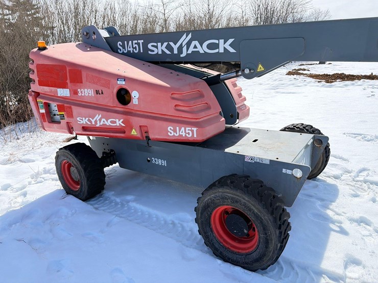 2016-skyjack-sj45t-image-5