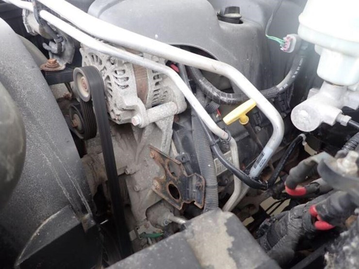 2015-dodge-ram-1500-image-47