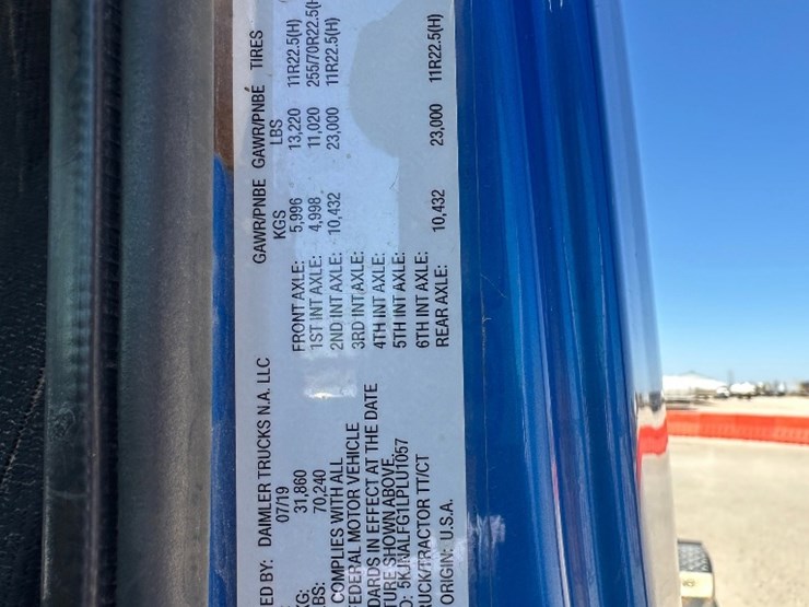 2020-western-star-4900-image-14