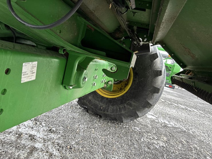 2018-john-deere-s790-image-33