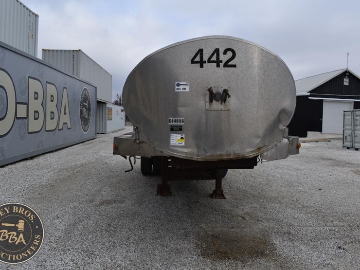 1975-tanker-trailers-43258-image-11