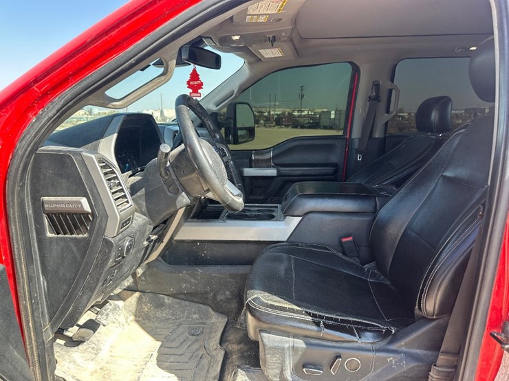 2017-ford-f350-image-8