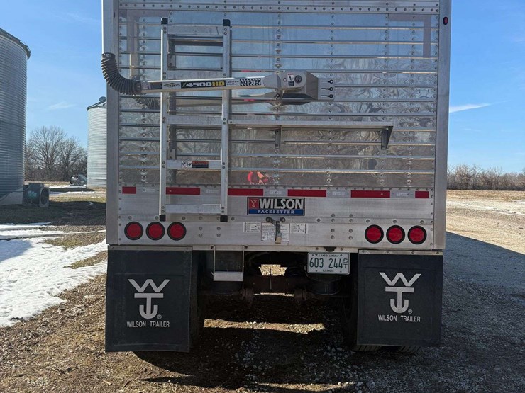 2017-wilson-hopper-bottom-image-8