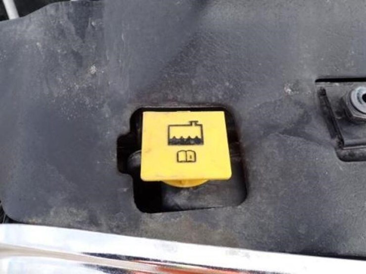 2013-dodge-ram-1500-image-48