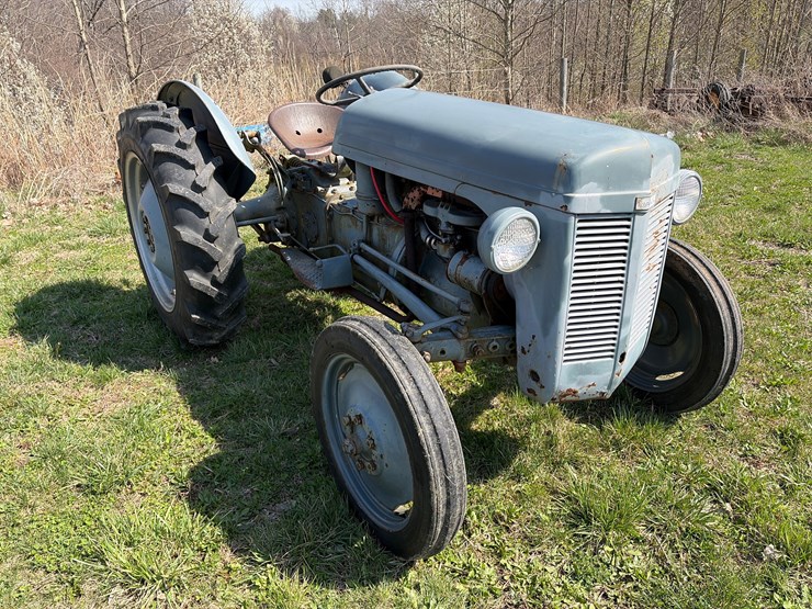 1951-ferguson-to20-image-3