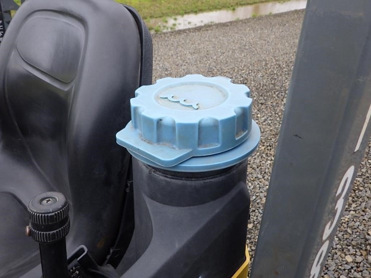 2019-wacker-neuson-rd12a-tandem-vibratory-roller-image-19