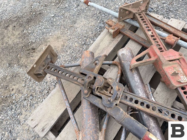 hi-lift-jacks,-grease-guns,-post-pounders,-misc.-tools-image-6