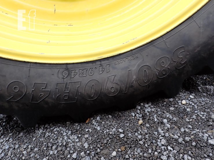 john-deere-7130-premium-image-9