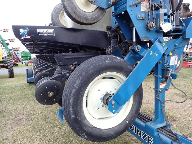 kinze-2600-image-4