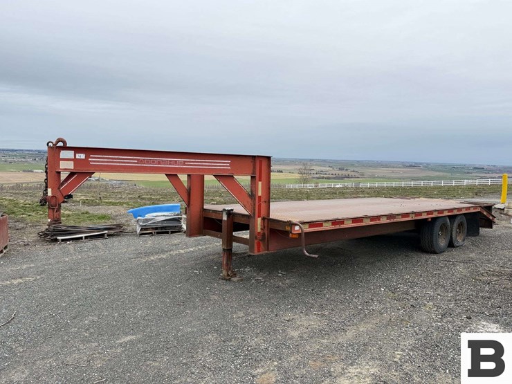 1993-donahue-uf-24-b-20'-gooseneck-flatbed-trailer-image-1