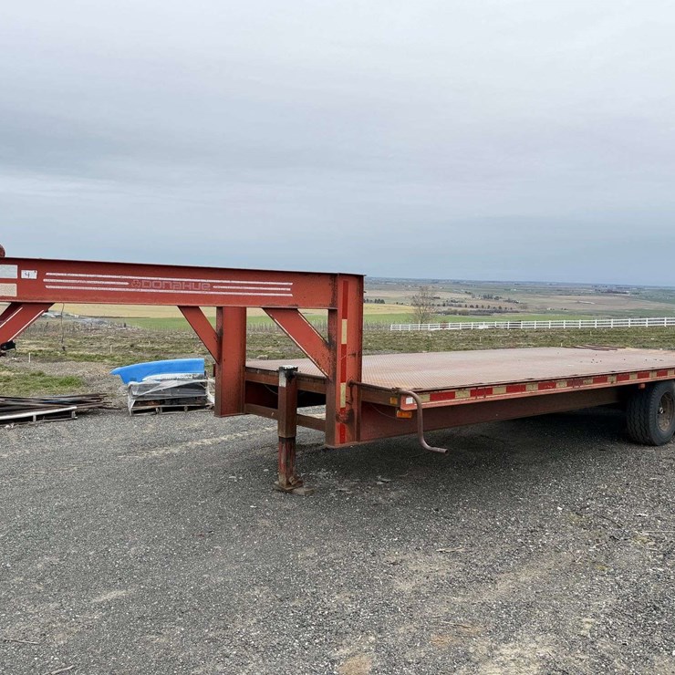 1993 Donahue UF-24-B 20' Gooseneck Flatbed Trailer