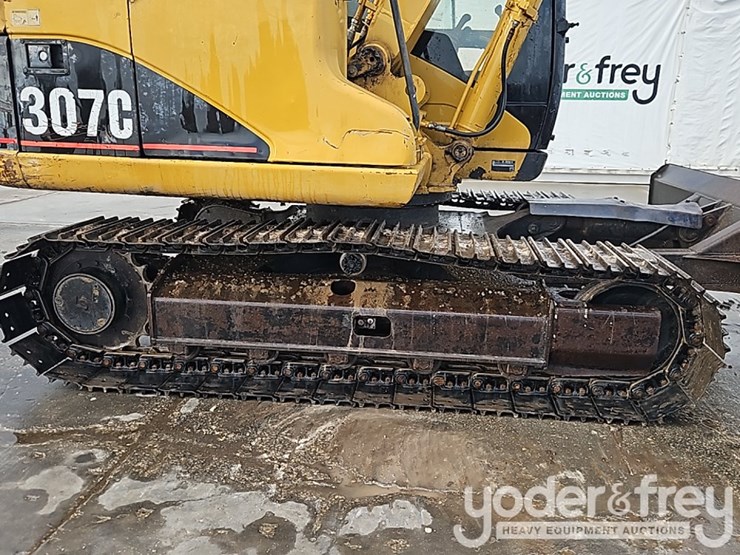 caterpillar-307c-image-8