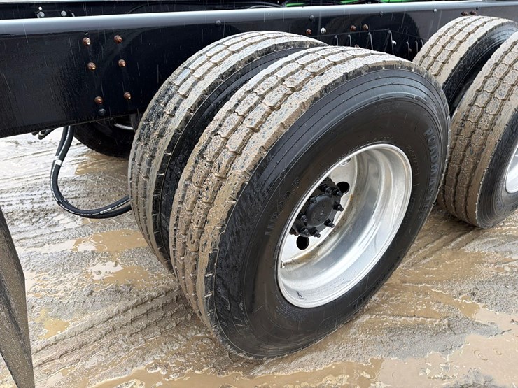 2024-dennis-eagle-proview-image-12