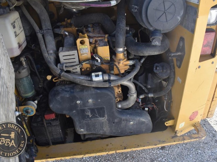 2017-caterpillar-289d-image-36