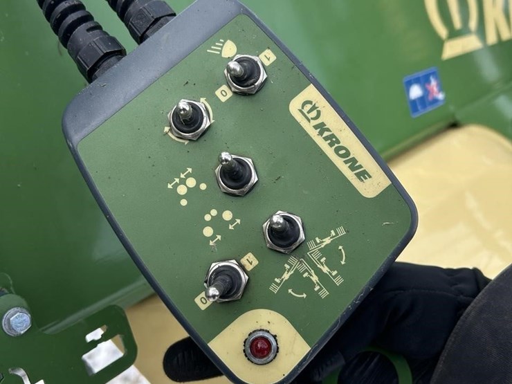 2023-krone-swadro-1250-image-46