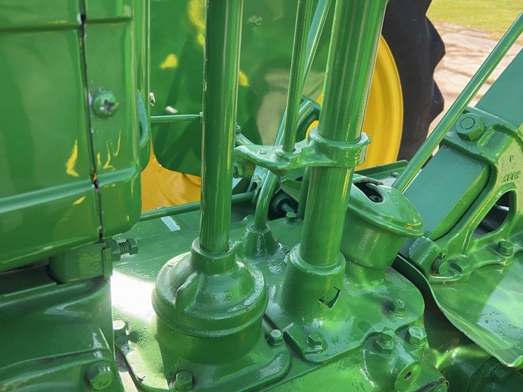 john-deere-model-b-image-60