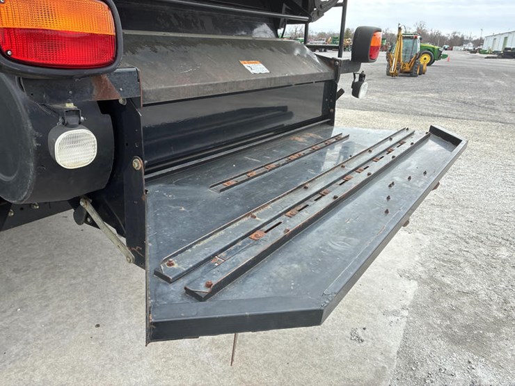 2009-new-holland-cr9060-image-67