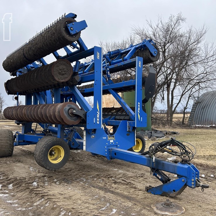 2019 LANDOLL 7833-40