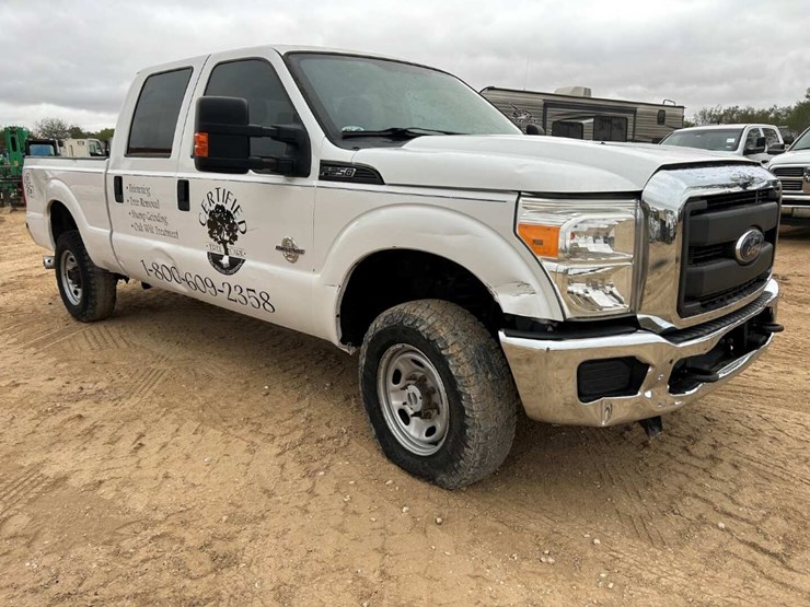 2016-ford-f250-xl-image-3