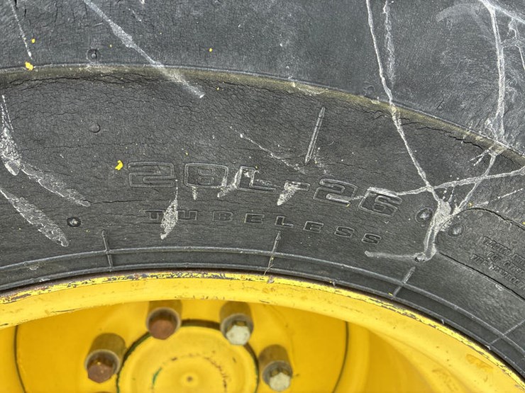 2014-john-deere-s670-image-42