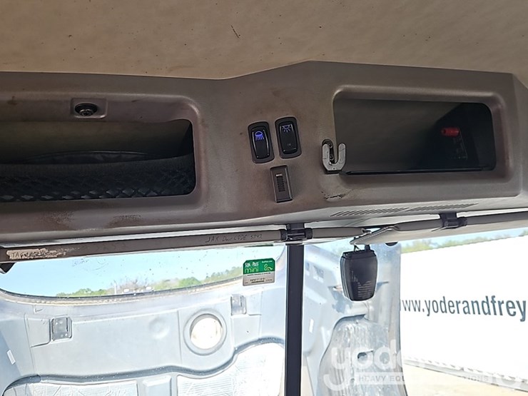 2021-mack-mack-anthem-t64-6x4-truck-tractor,-day-cab,-mp-7-425hp-diesel-engine,-automatic-m-drive-transmission-image-42