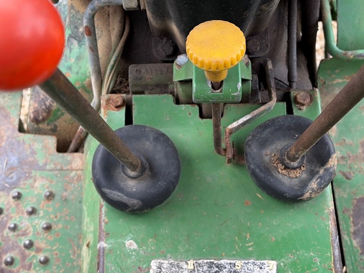 1983-john-deere-2750-image-15