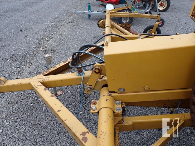 10-haybuster-h106-image-10