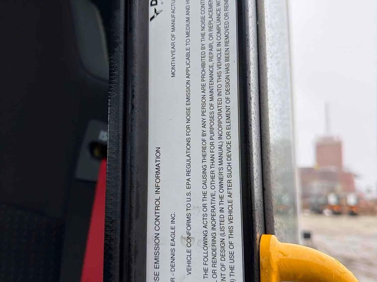 2025-dennis-eagle-proview-image-19