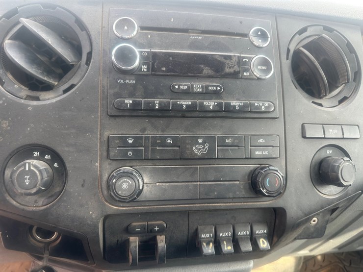 2014-ford-f350-image-12