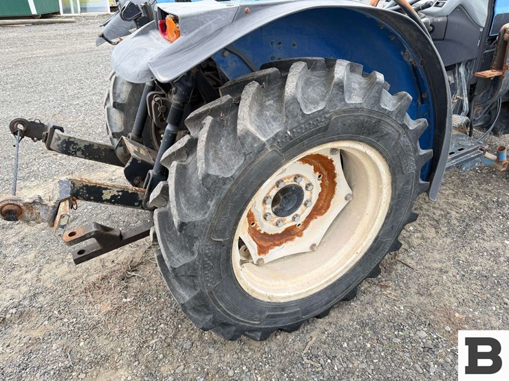 2002-new-holland-tn75v-image-33