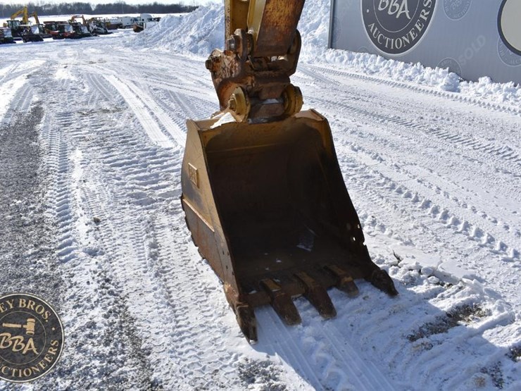 2018-caterpillar-313fl-image-23